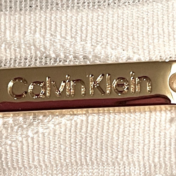 NWT | 449 Calvin Klein| Beautiful Flattering Women's Stretch Textured Shirt Top - Picture 5 of 12